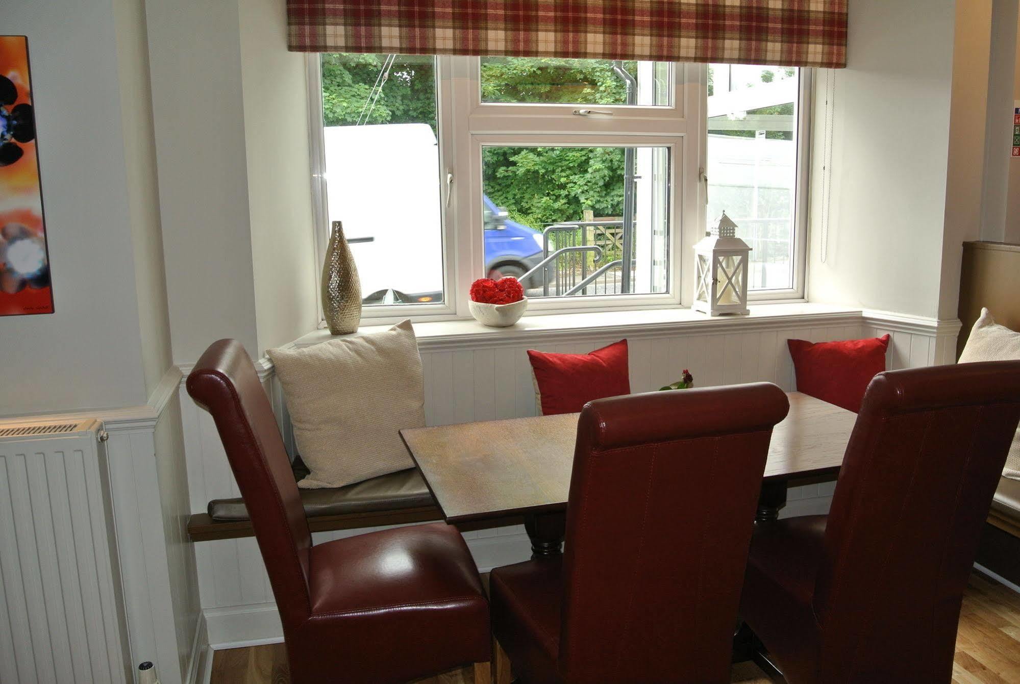 The Ballinluig Inn Pitlochry Esterno foto